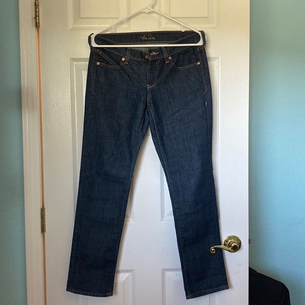 Low Rise, Boot cut/Straight jeans